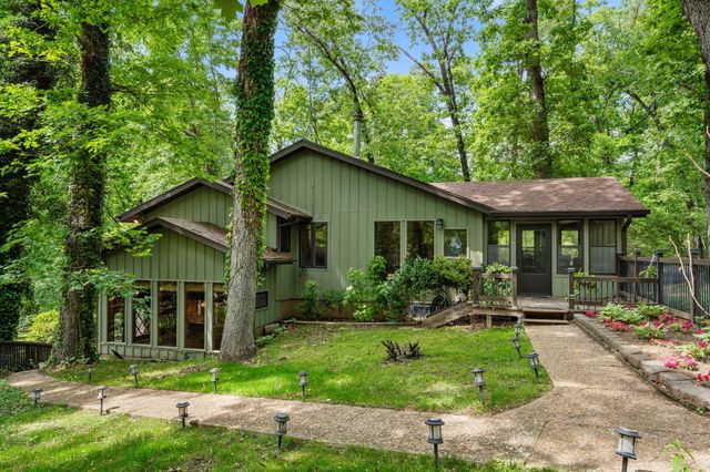 112 Bobcat Court, Forsyth, MO 65653