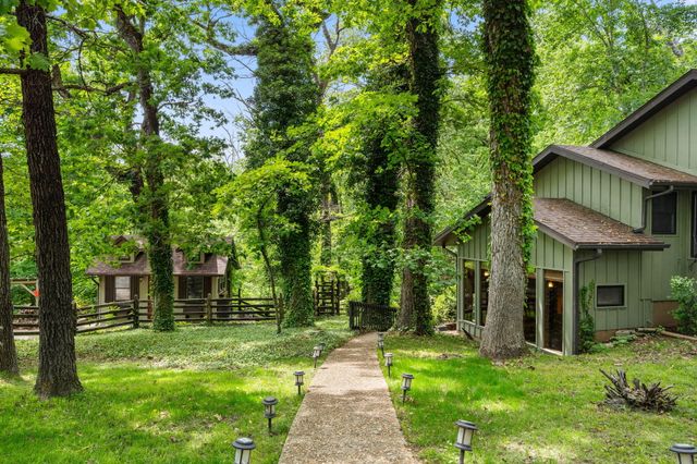 112 Bobcat Court, Forsyth, MO 65653