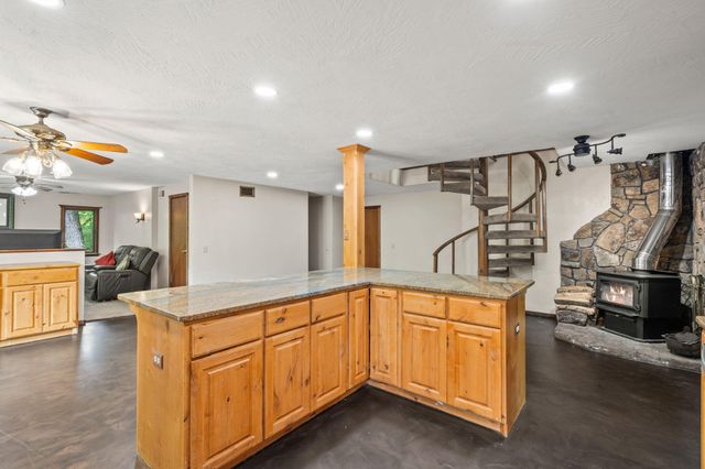 112 Bobcat Court, Forsyth, MO 65653