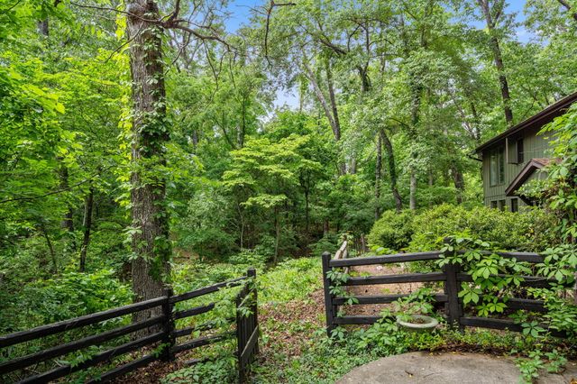 112 Bobcat Court, Forsyth, MO 65653