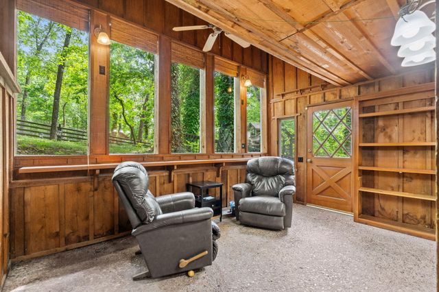 112 Bobcat Court, Forsyth, MO 65653