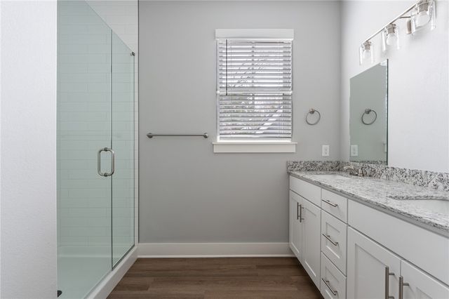 864 S Waxflower Avenue, Fayetteville, AR 72701