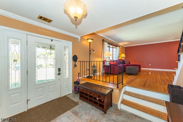 80 Toby Dr, Roxbury Twp., NJ 07876