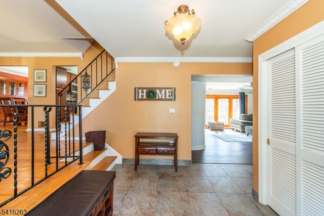 80 Toby Dr, Roxbury Twp., NJ 07876