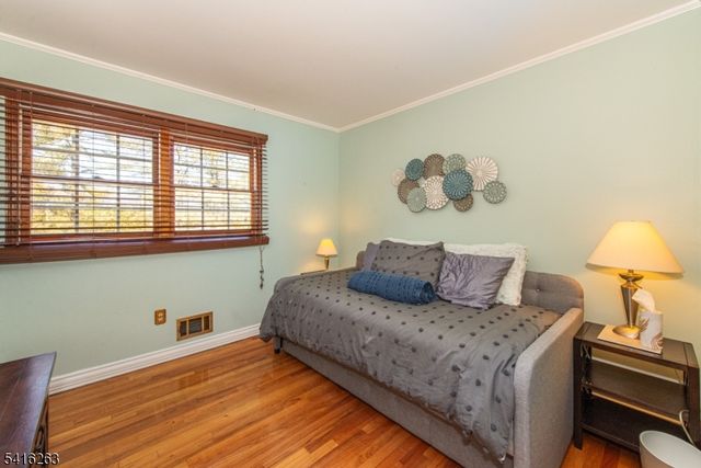 80 Toby Dr, Roxbury Twp., NJ 07876