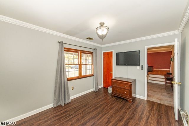 80 Toby Dr, Roxbury Twp., NJ 07876