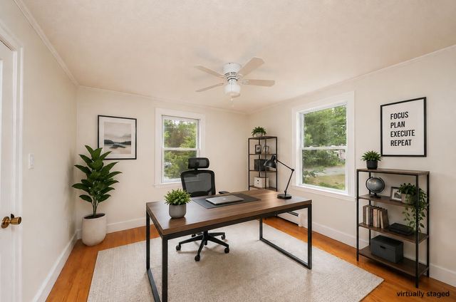 32 Marlboro Avenue, Brattleboro, VT 05301