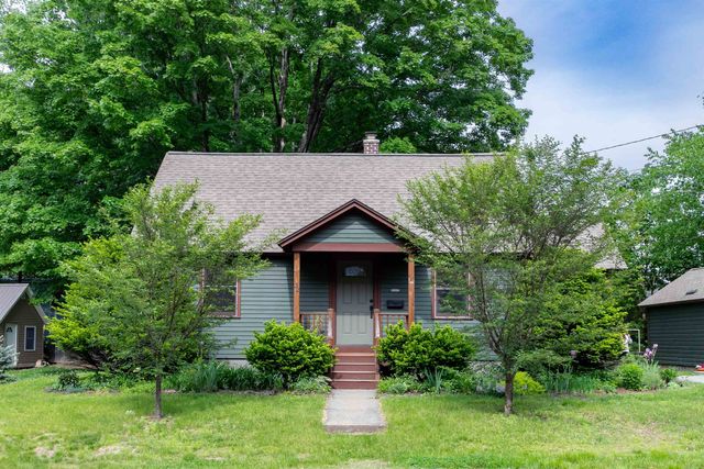 32 Marlboro Avenue, Brattleboro, VT 05301