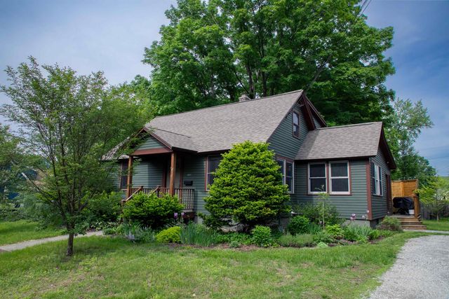 32 Marlboro Avenue, Brattleboro, VT 05301