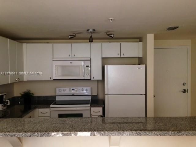2740 SW 28th Terrace 304, Miami, FL 33133