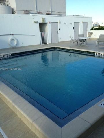 2740 SW 28th Terrace 304, Miami, FL 33133
