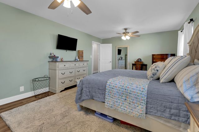 52 Hotel Rd, Flintville, TN 37335