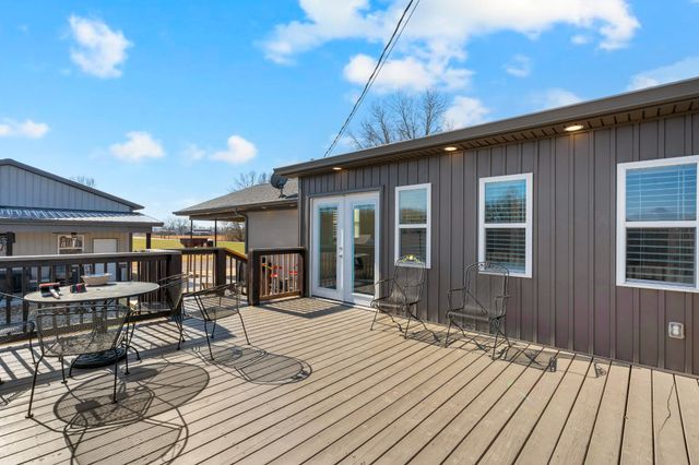 52 Hotel Rd, Flintville, TN 37335