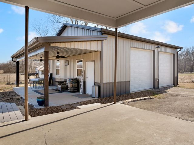 52 Hotel Rd, Flintville, TN 37335