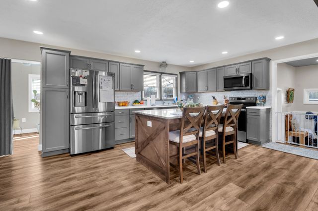 52 Hotel Rd, Flintville, TN 37335