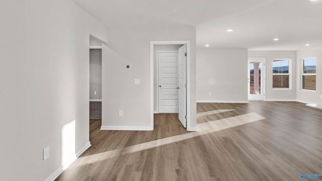 387 Jackson Point Circle A, Huntsville, AL 35811