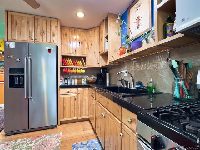 516 S Overland Trail, Fort Collins, CO 80521