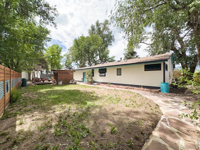 516 S Overland Trail, Fort Collins, CO 80521
