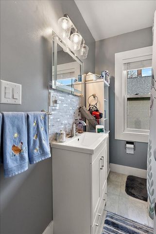 1103 Franklin Avenue, Grand Haven, MI 49417