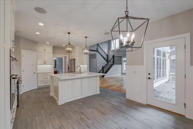 1406 Emerald Court, Waunakee, WI 53597