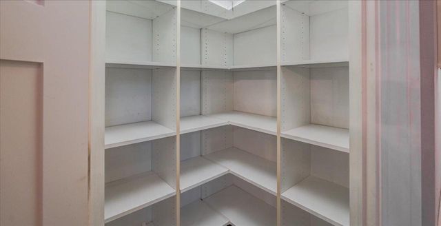 1406 Emerald Court, Waunakee, WI 53597