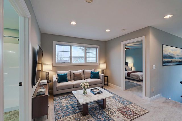 1406 Emerald Court, Waunakee, WI 53597