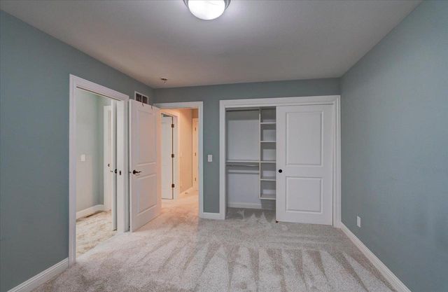 1406 Emerald Court, Waunakee, WI 53597