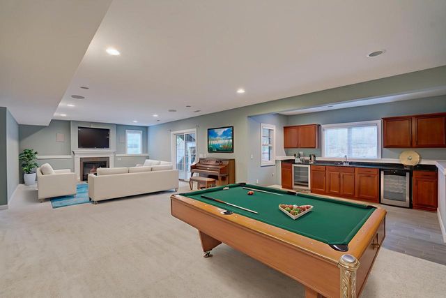 1406 Emerald Court, Waunakee, WI 53597