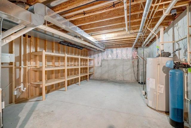 1406 Emerald Court, Waunakee, WI 53597