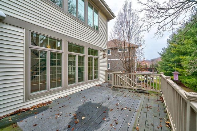 1406 Emerald Court, Waunakee, WI 53597