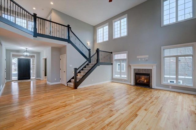 1406 Emerald Court, Waunakee, WI 53597