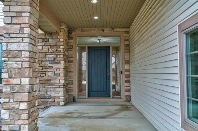 1406 Emerald Court, Waunakee, WI 53597