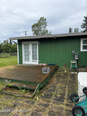 1746 Kuskokwim Street, Anchorage, AK 99508