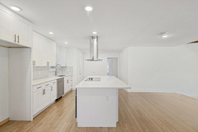 6912 Clemson Drive, Dallas, TX 75214