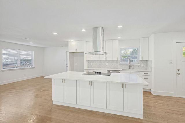 6912 Clemson Drive, Dallas, TX 75214