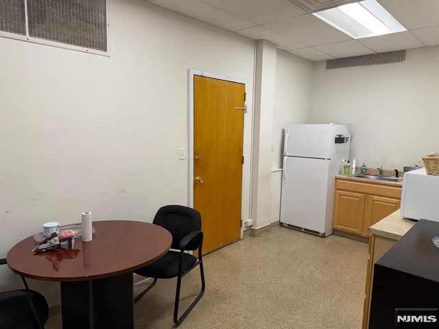1051 Bloomfield Avenue 2A, Clifton, NJ 07012