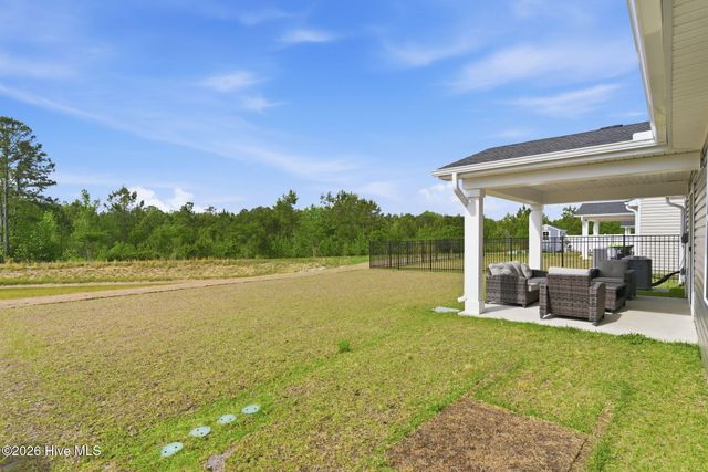 1123 Middle Crest Drive NE, Bolivia, NC 28422