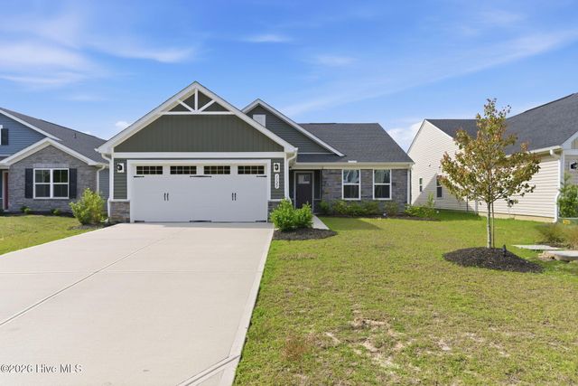 1123 Middle Crest Drive NE, Bolivia, NC 28422