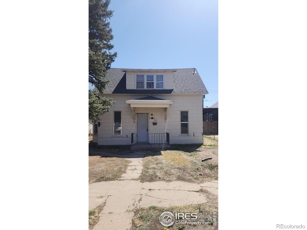 303 S 2nd Street, Sterling, CO 80751