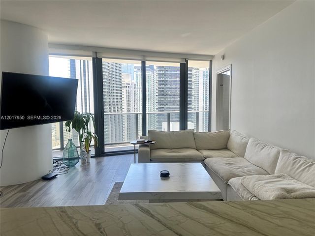 801 S Miami Ave 2804, Miami, FL 33130