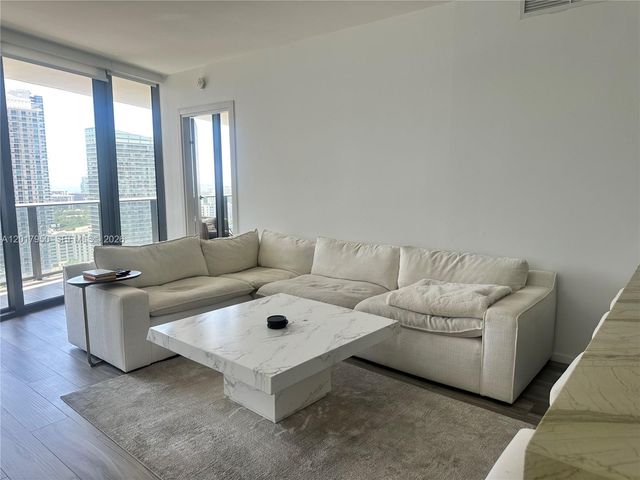 801 S Miami Ave 2804, Miami, FL 33130