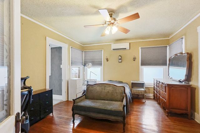 701 E Sul Ross, Alpine, TX 79830