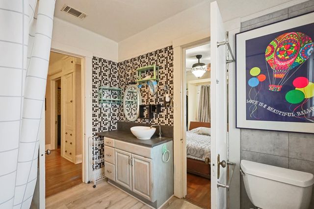 701 E Sul Ross, Alpine, TX 79830