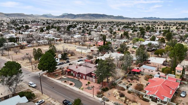 701 E Sul Ross, Alpine, TX 79830