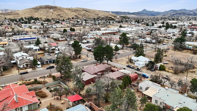 701 E Sul Ross, Alpine, TX 79830