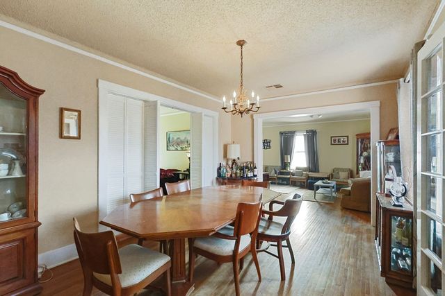 701 E Sul Ross, Alpine, TX 79830