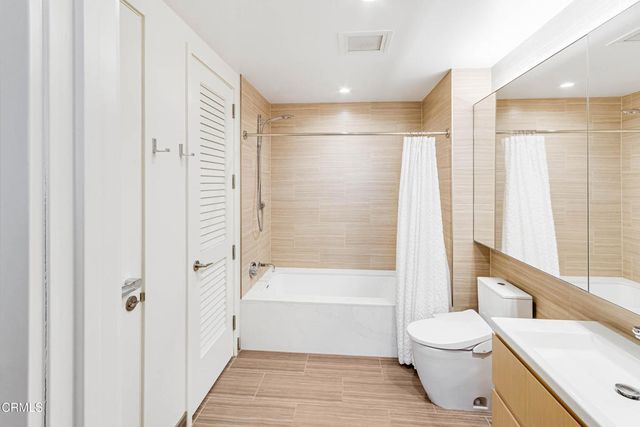 877 Francisco Street 1112, Los Angeles, CA 90015