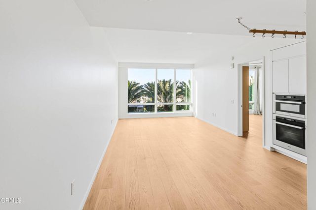 877 Francisco Street 1112, Los Angeles, CA 90015