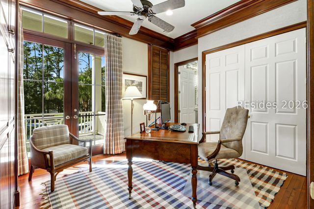 28 Gull Point Rd, Hilton Head Island, SC 29928