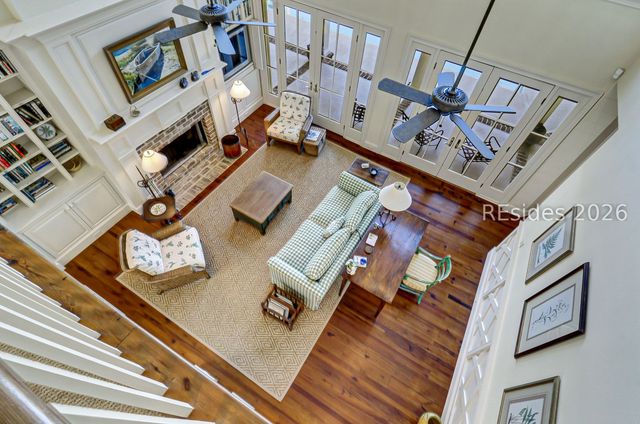 28 Gull Point Rd, Hilton Head Island, SC 29928